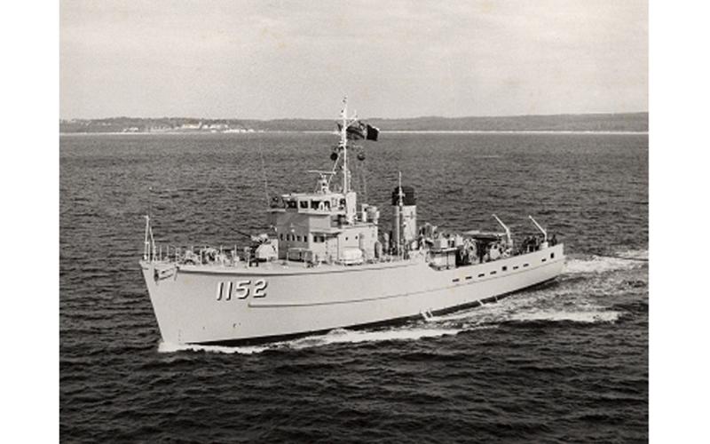HMAS Teal in Jervis Bay, New South Wales. Teal was one of many small Ton-class minesweepers that served during Confrontation.