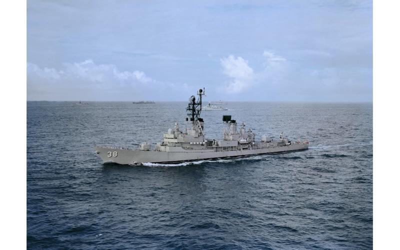 The first of the Charles F Adams class destroyers, HMAS Perth, underway in 1991.